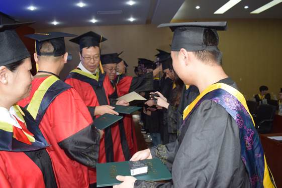 说明:图示, 示意图

中度可信度描述已自动生成:ver1