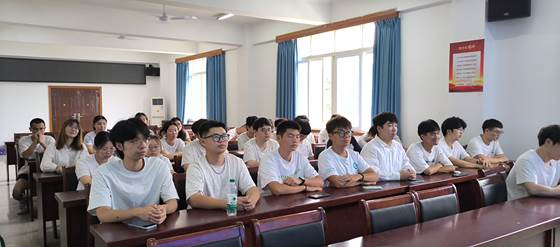 说明:图示, 示意图
中度可信度描述已自动生成:ver1