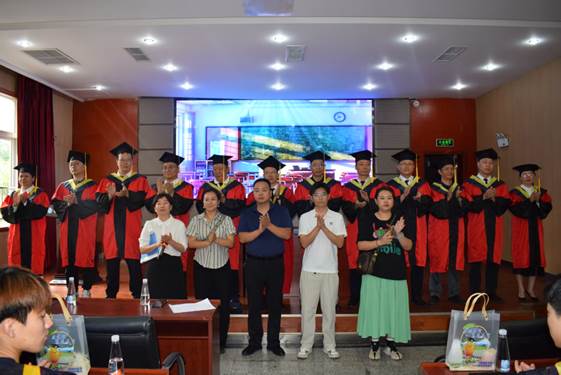 说明:图示, 示意图

中度可信度描述已自动生成:ver1